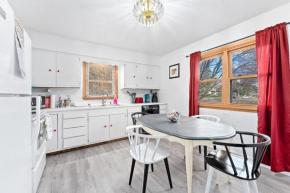 Take It Easy, Live Simply! 3 bedroom 1 bath APT